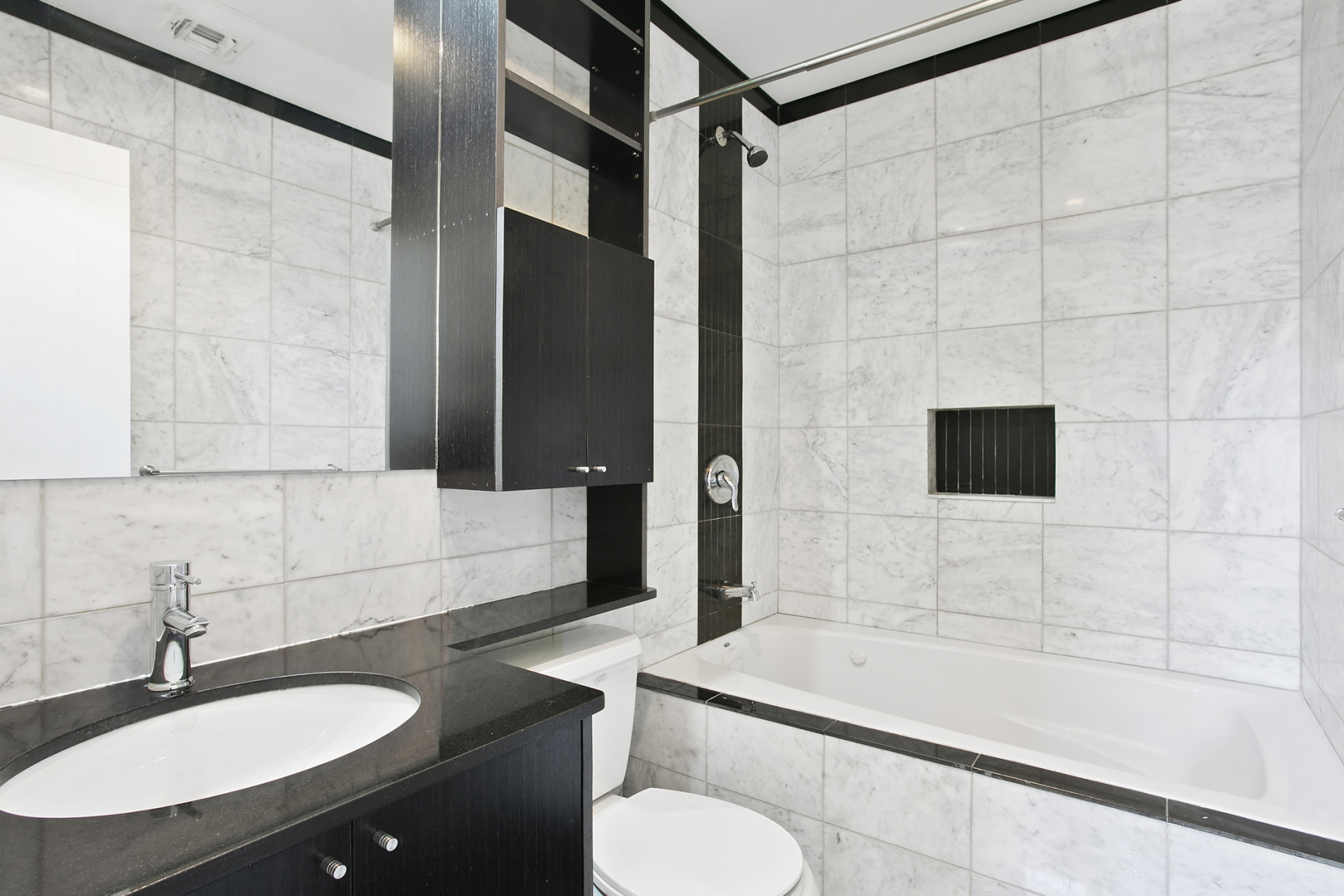 181 Withers Street, Unit 2A Brooklyn, NY 11211 - Photo 5 of 6