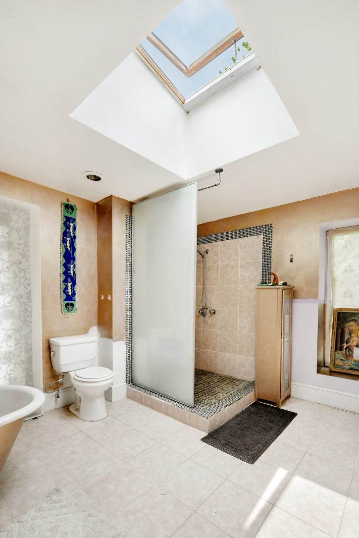 136 Clinton Ave Brooklyn, NY 11205 - Photo 13 of 16