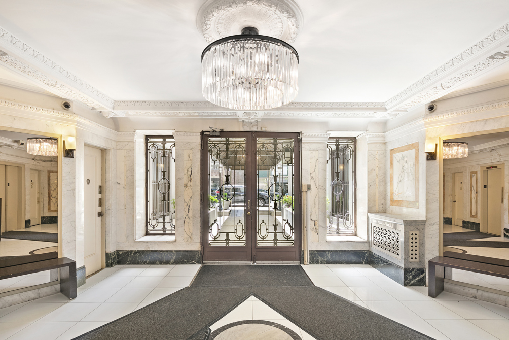 55 West 95th Street, Unit 75 Manhattan, NY 10025 - Photo 7 of 9