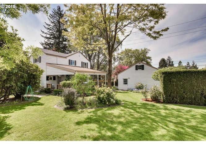 6351 Southwest Garden Home Road Portland, OR 97219 - Photo 25 of 32 Gallery Image 25