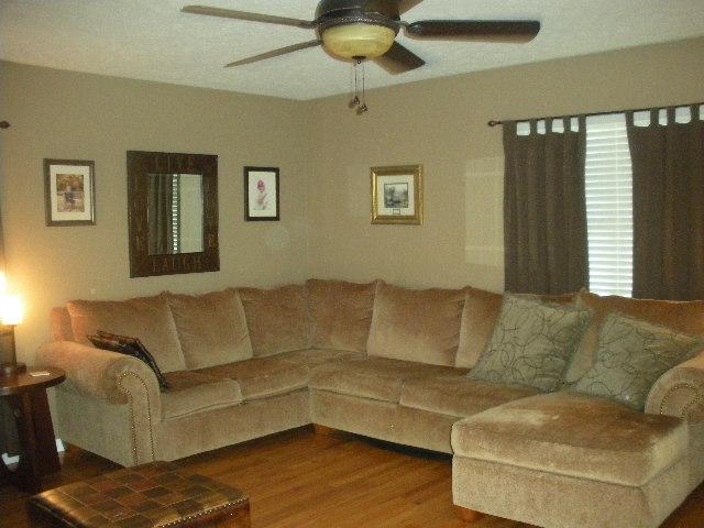 618 Shrum Cemetery Road Westmoreland, TN 37186 - Photo 13 of 16 LARGE Bonus/Office/Media Room
