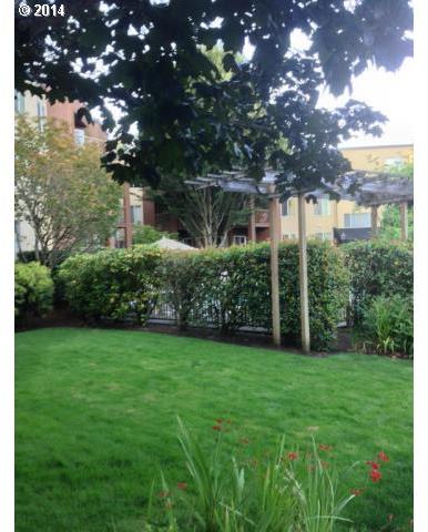 8720 Southwest Tualatin Road, Unit 200 Tualatin, OR 97062 - Photo 2 of 16