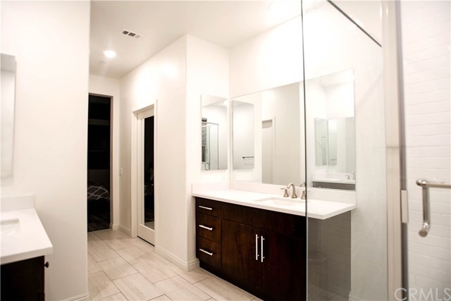 112 Acamar Irvine, CA 92618 - Photo 8 of 14 Master Bathroom