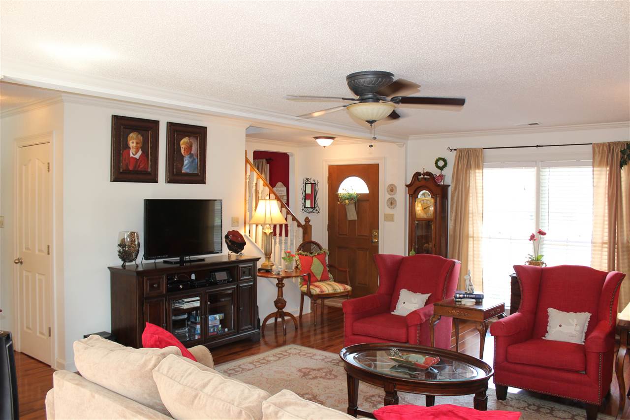 165 Eulas Ridge Cove Collierville, TN 38017 - Photo 5 of 25 Gallery Image 5