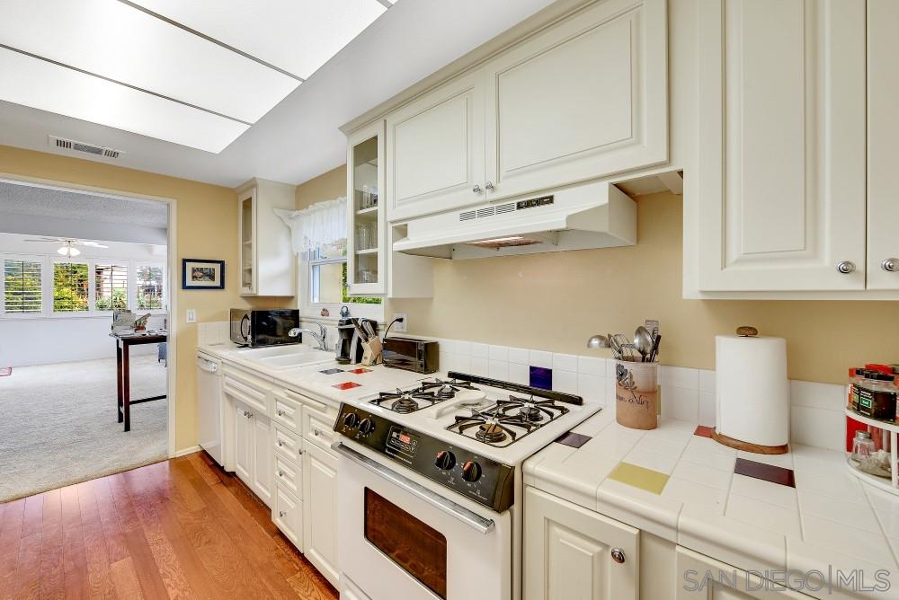 12040 Callado Road San Diego, CA 92128 - Photo 11 of 20