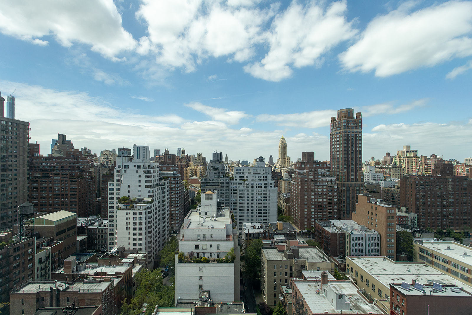 255 East 74th Street, Unit 19A Manhattan, NY 10021 - Photo 24 of 30