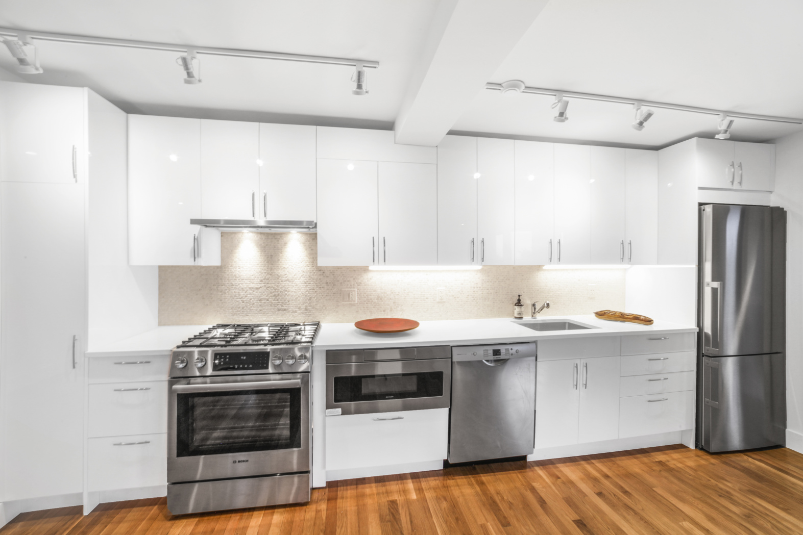 9511 Shore Road, Unit 103 Brooklyn, NY 11209 - Photo 6 of 26