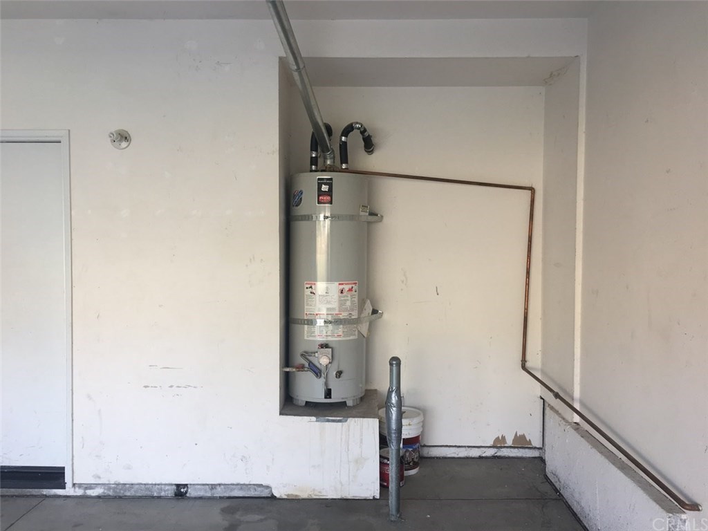 33021 Eagle Point Drive Yucaipa, CA 92399 - Photo 12 of 16