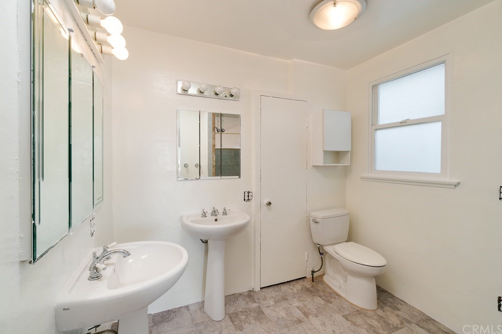 528 The Strand Hermosa Beach, CA 90254 - Photo 13 of 28