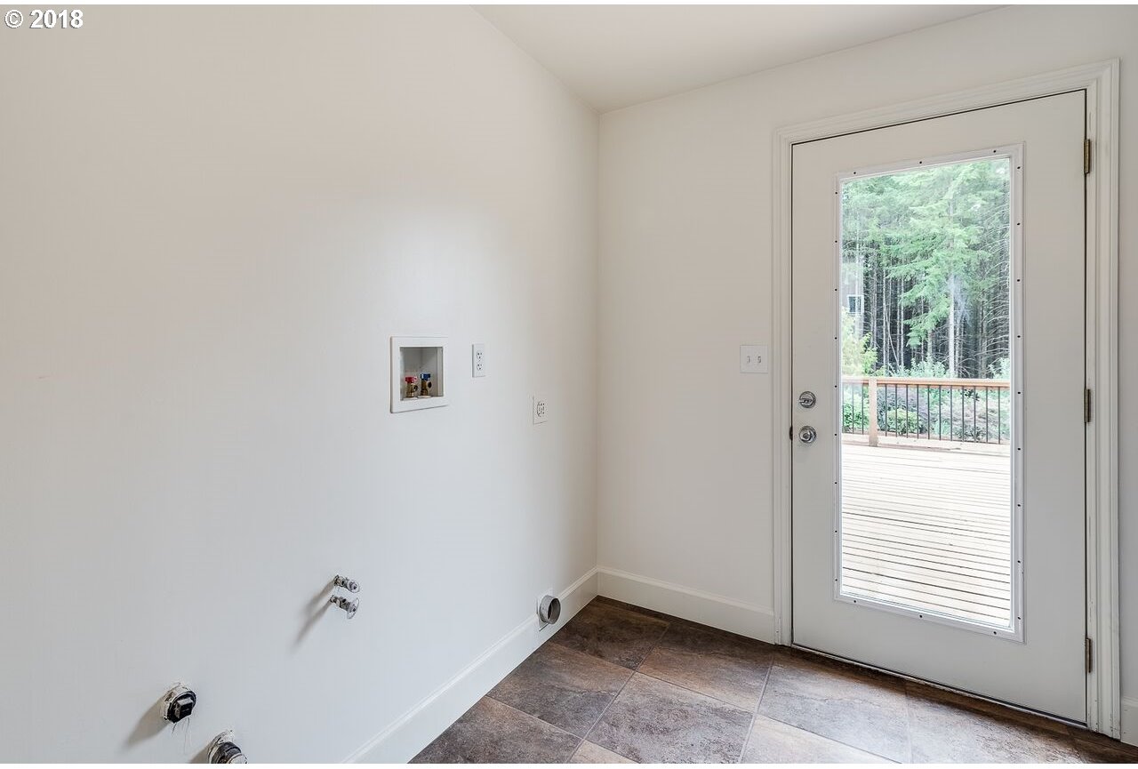 45480 Northwest Hartwick Road Banks, OR 97106 - Photo 13 of 29 Gallery Image 13