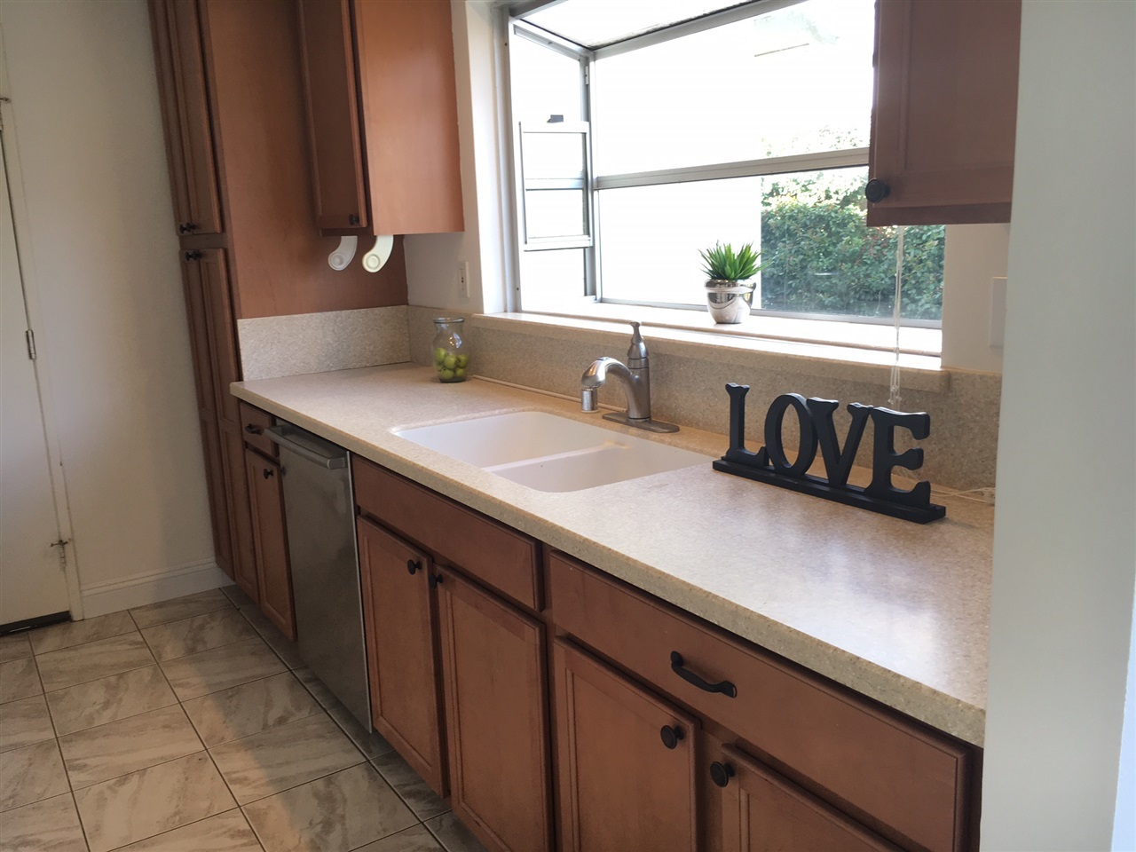 4749 Gateshead Road Carlsbad, CA 92010 - Photo 12 of 14