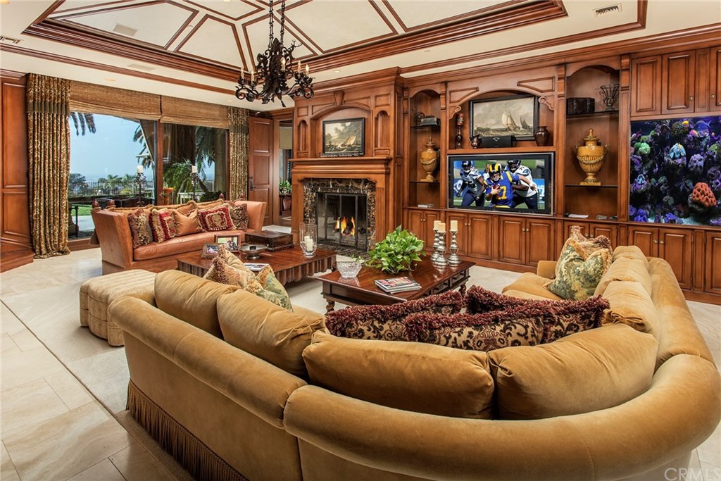 12 Fairway Point Newport Coast, CA 92657 - Photo 15 of 34