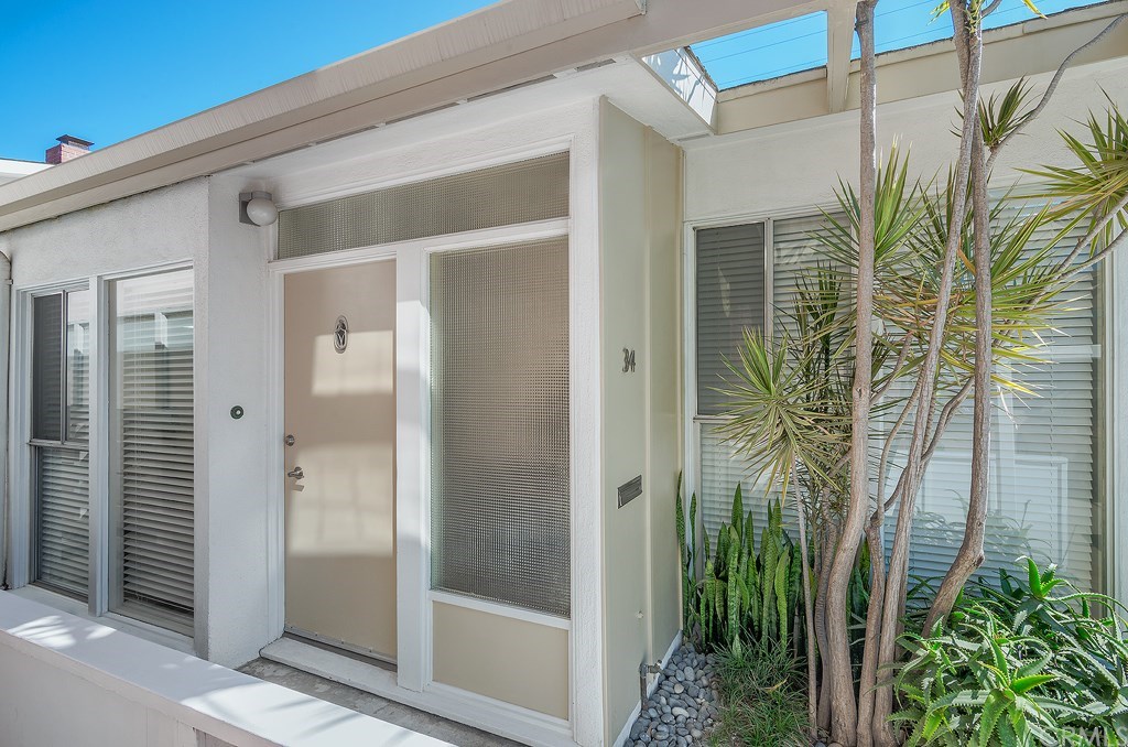 34 58th Place Long Beach, CA 90803 - Photo 2 of 27