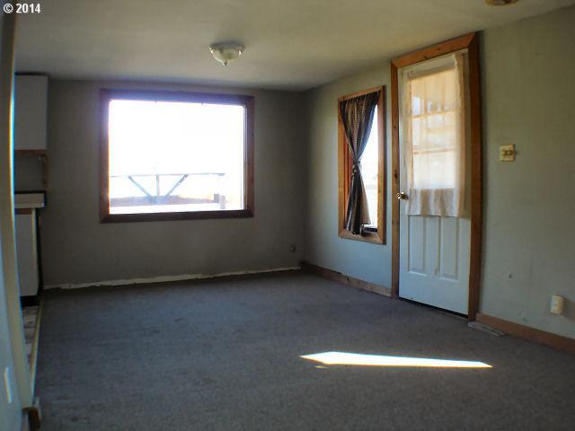 206 Main Street Mosier, OR 97040 - Photo 13 of 16 Gallery Image 13
