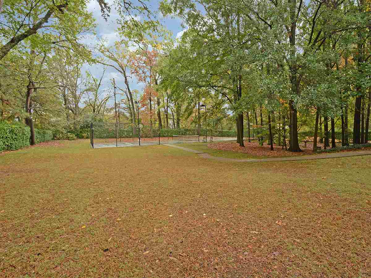 494 Cherry Road Memphis, TN 38117 - Photo 23 of 25 Gallery Image 23