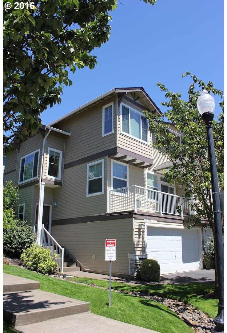 15285 Southwest Sparrow Loop, Unit 101 Beaverton, OR 97007 - Photo 19 of 19 Gallery Image 19