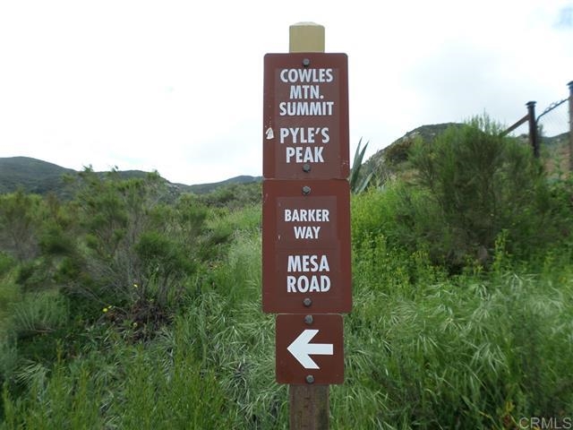 8069 Poplin Drive Santee, CA 92071 - Photo 17 of 18