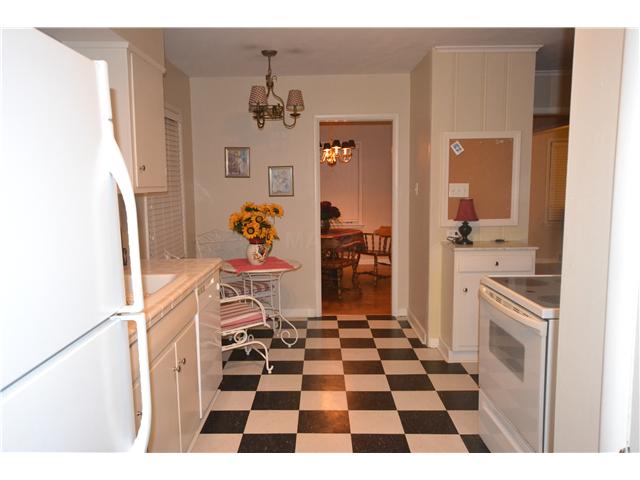 242 North Yates Road Memphis, TN 38120 - Photo 7 of 24