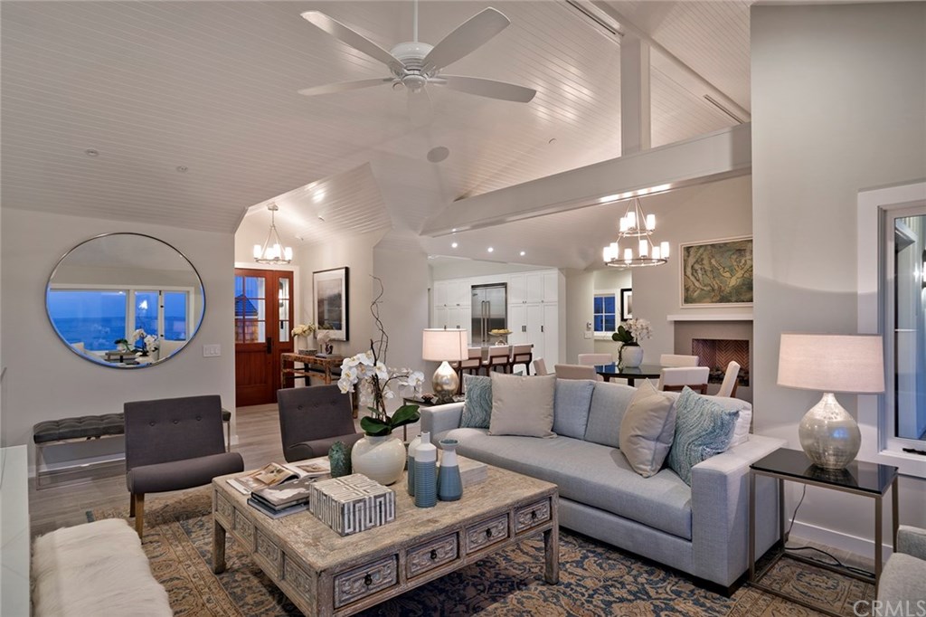 738 Cliff Drive Laguna Beach, CA 92651 - Photo 6 of 40