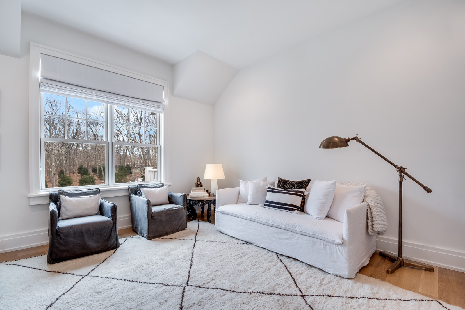 190 Hands Creek Road East Hampton, NY 11937 - Photo 14 of 20