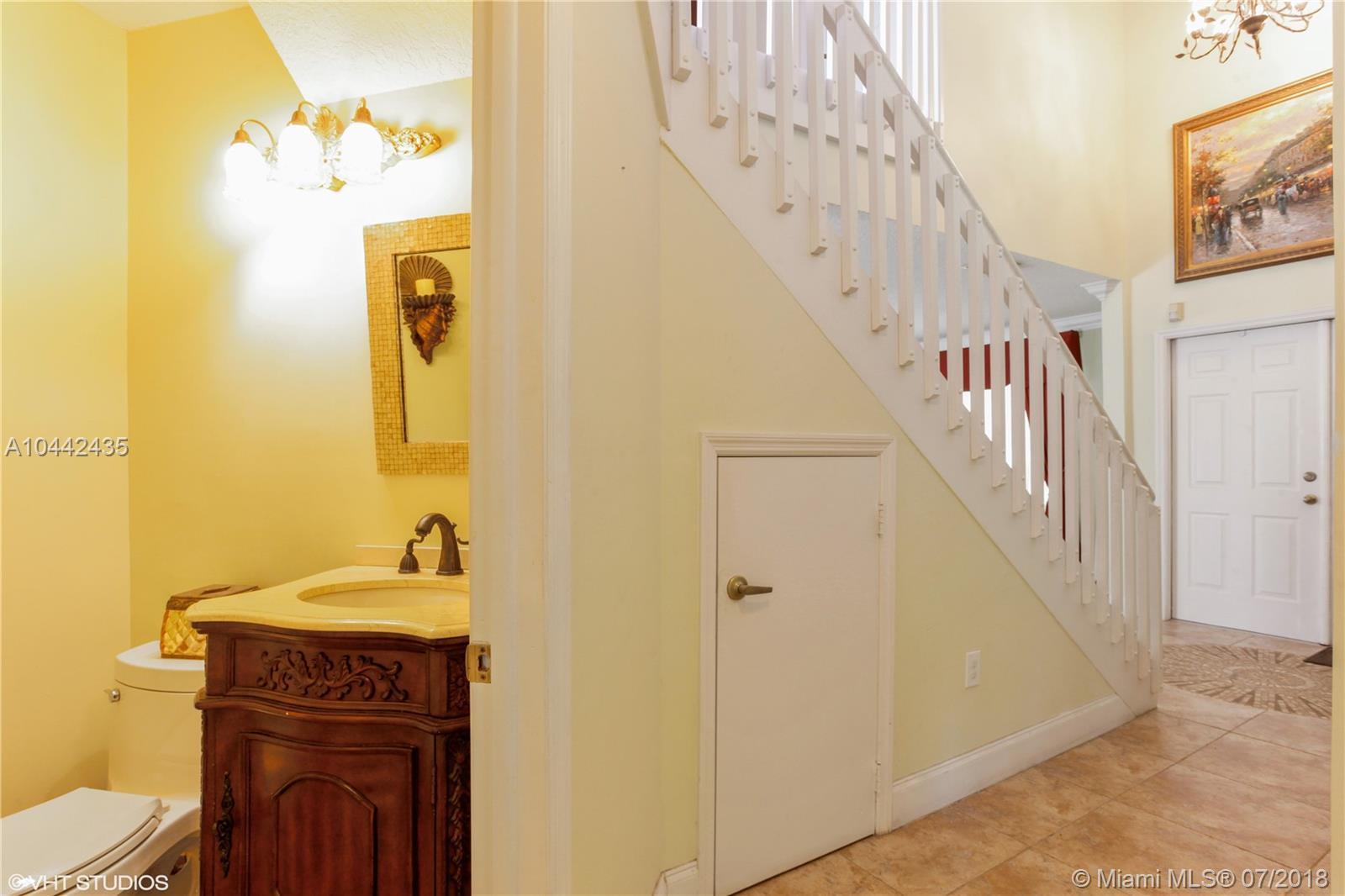 10360 Southwest 166th Court Miami, FL 33196 - Photo 5 of 15