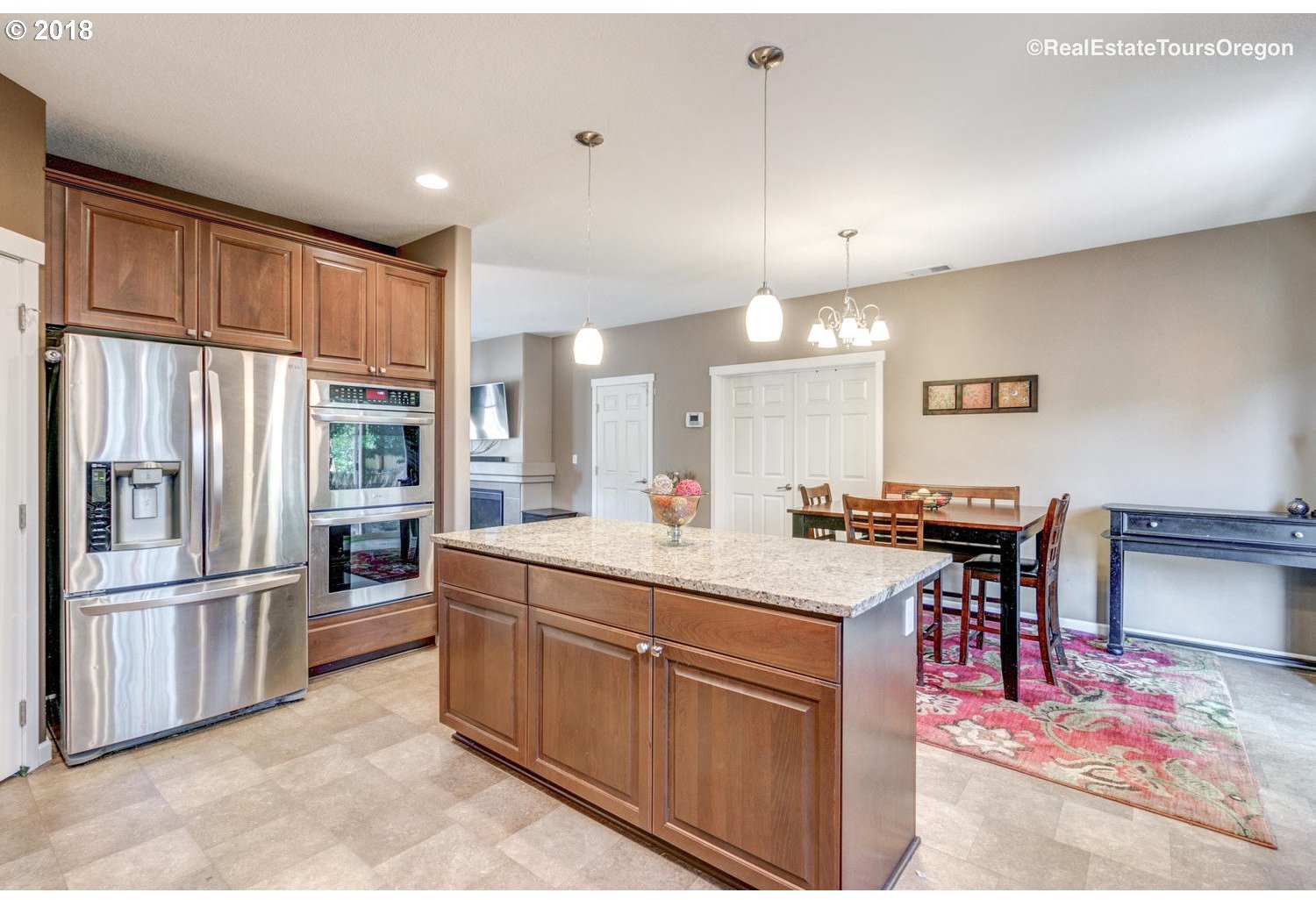 1560 North Davis Street Cornelius, OR 97113 - Photo 10 of 32