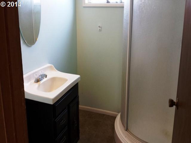 557 Robinson Road Woodland, WA 98674 - Photo 9 of 15 Gallery Image 9
