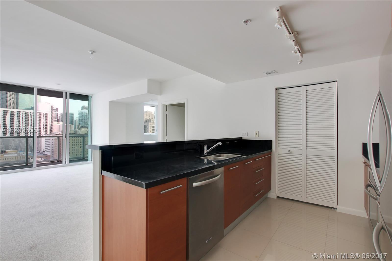 253 Northeast 2nd Street, Unit 1710 Miami, FL 33132 - Photo 8 of 35
