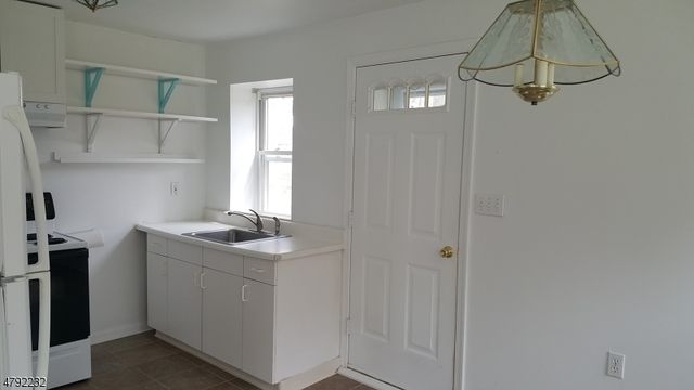 $1,150 | 3 Tracy Lane, Hackettstown, NJ 07840