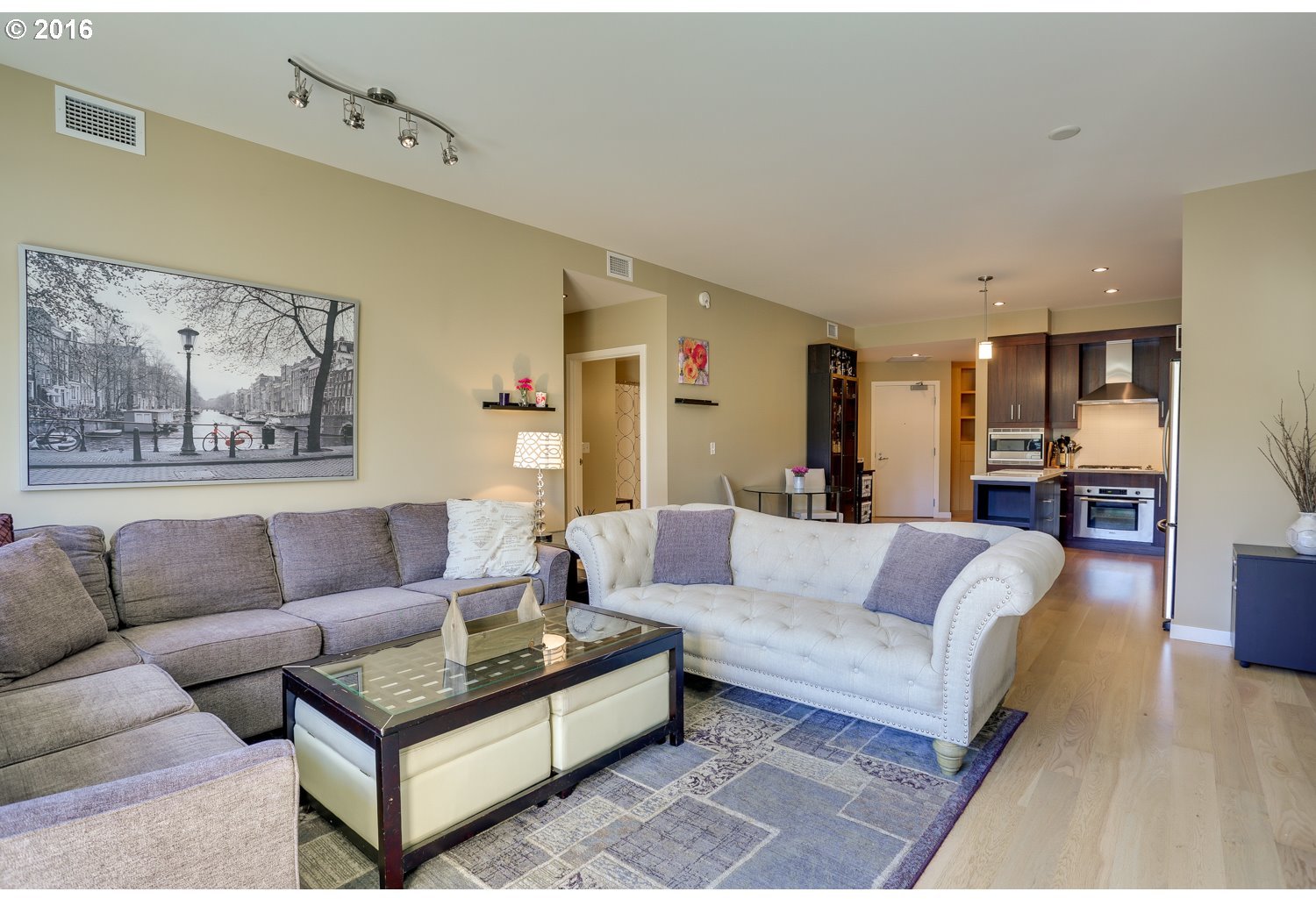 2351 Northwest Westover Road, Unit 1206 Portland, OR 97210 - Photo 11 of 20 Gallery Image 11