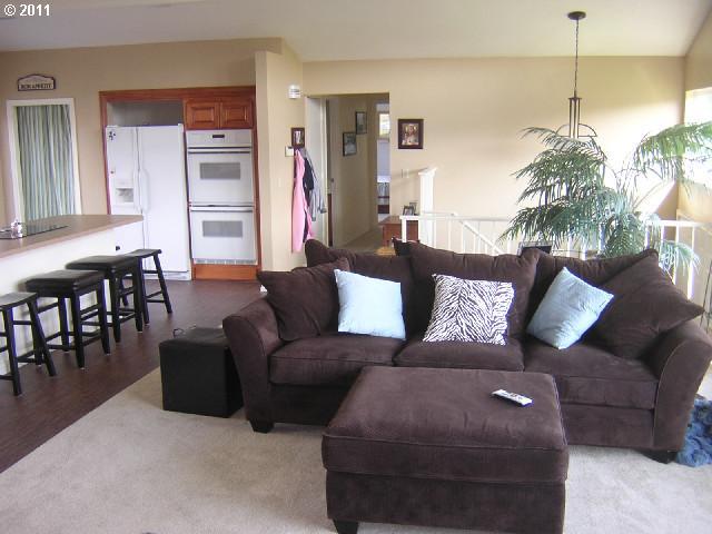 25565 Northwest Evergreen Road Hillsboro, OR 97124 - Photo 10 of 16 Gallery Image 10