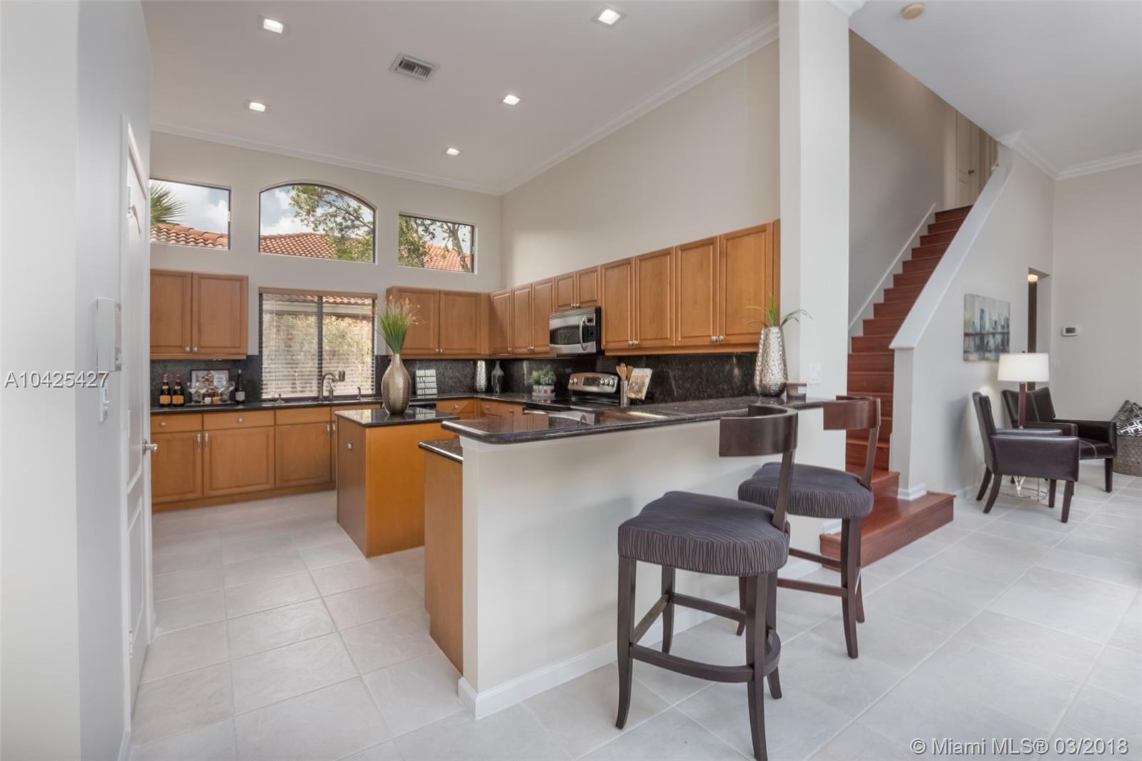 411 Mallard Road Weston, FL 33327 - Photo 13 of 40 Gallery Image 13