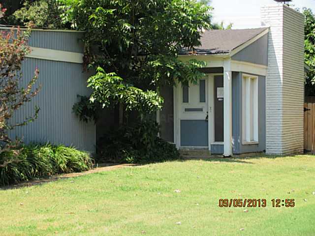 1766 Whitman Road Memphis, TN 38116 - Photo 6 of 25