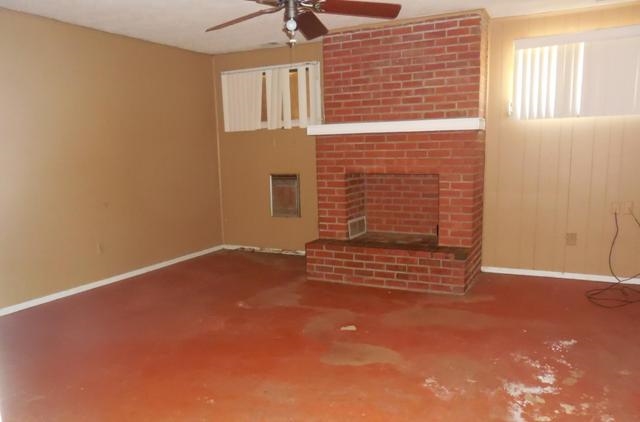 1474 East Alcy Road Memphis, TN 38106 - Photo 3 of 12