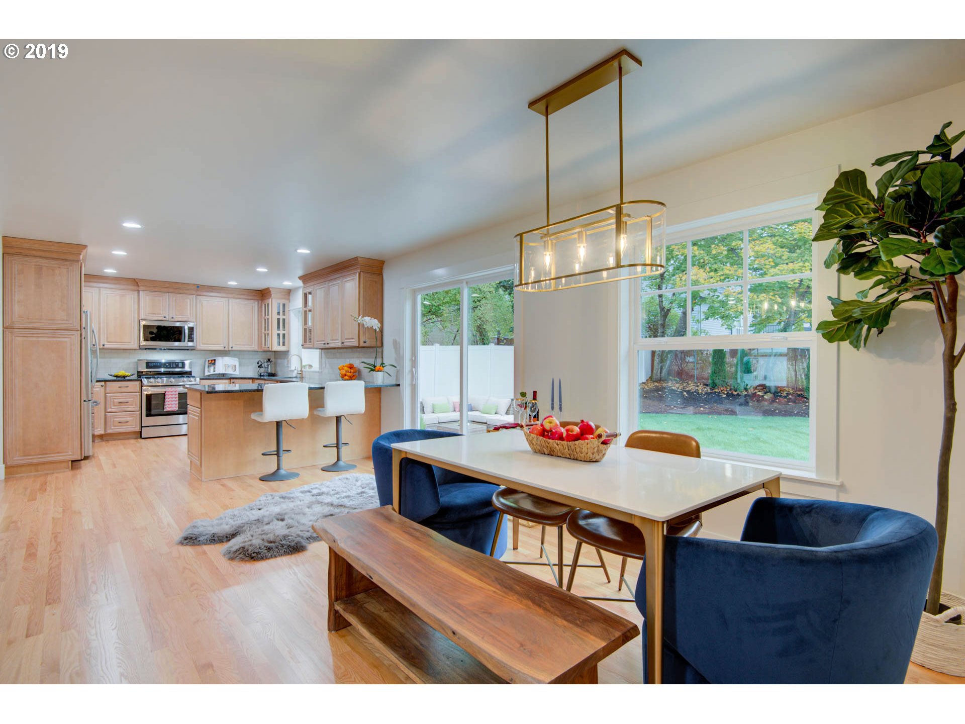 7720 Southwest Capitol Hill Road Portland, OR 97219 - Photo 31 of 32 Gallery Image 31