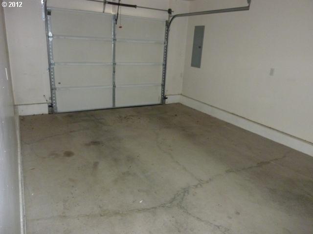 815 Old County Road, Unit 8 Brookings, OR 97415 - Photo 15 of 16 Gallery Image 15
