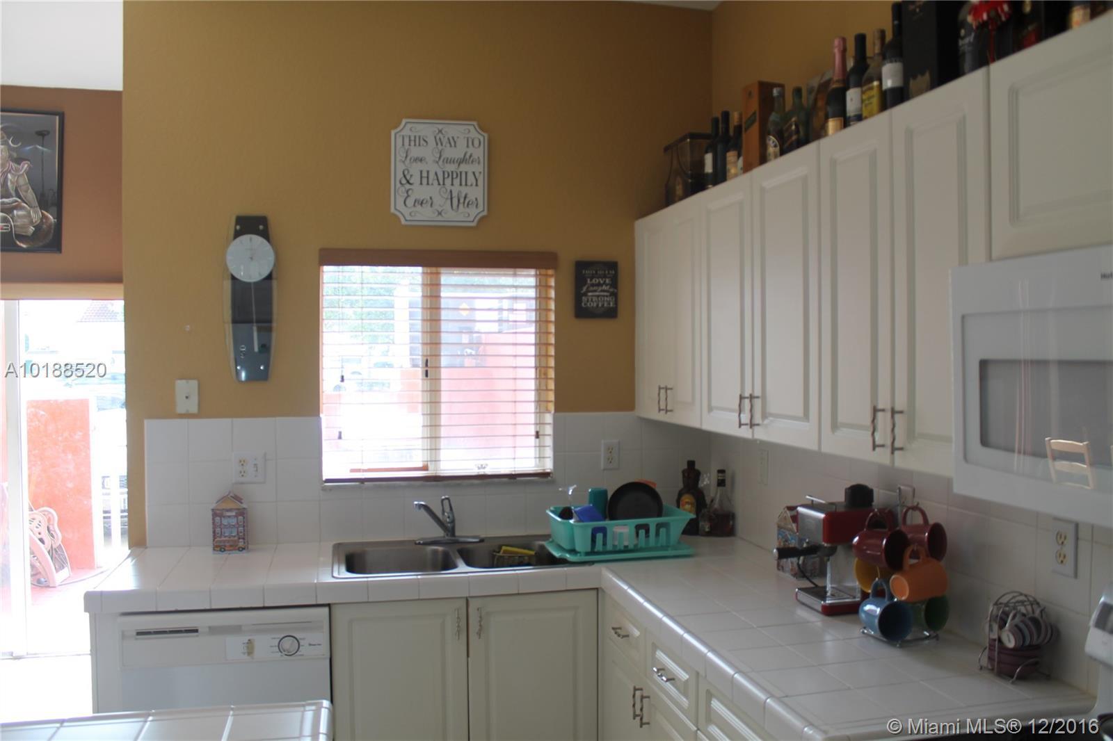 2456 Southeast 19th Court Homestead, FL 33035 - Photo 9 of 25