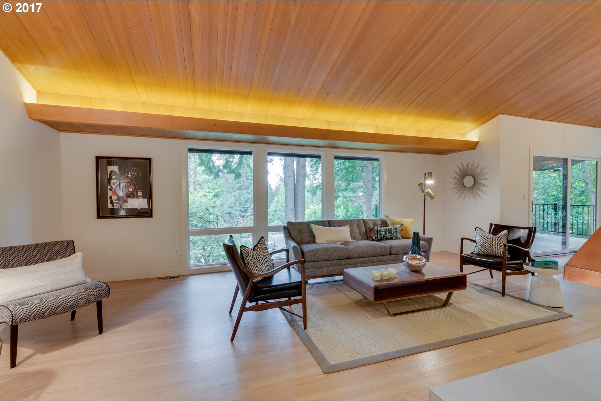 4524 Southwest Fairview Boulevard Portland, OR 97221 - Photo 7 of 31 Gallery Image 7