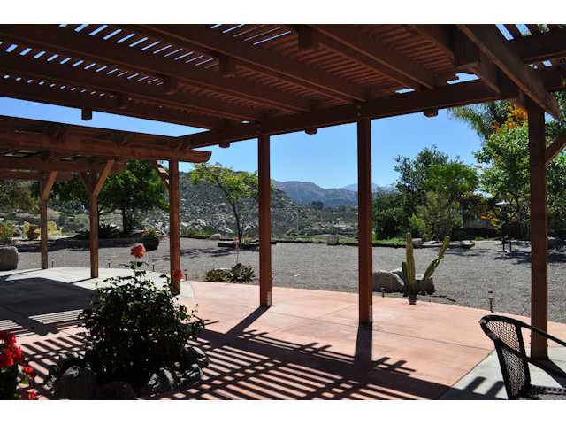 17454 Rising Dale Way Ramona, CA 92065 - Photo 3 of 12 Gallery Image 3