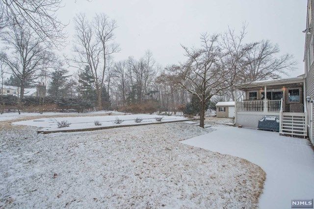 339 Meadowbrook Road Wyckoff, NJ 07481 - Photo 25 of 25 Gallery Image 25