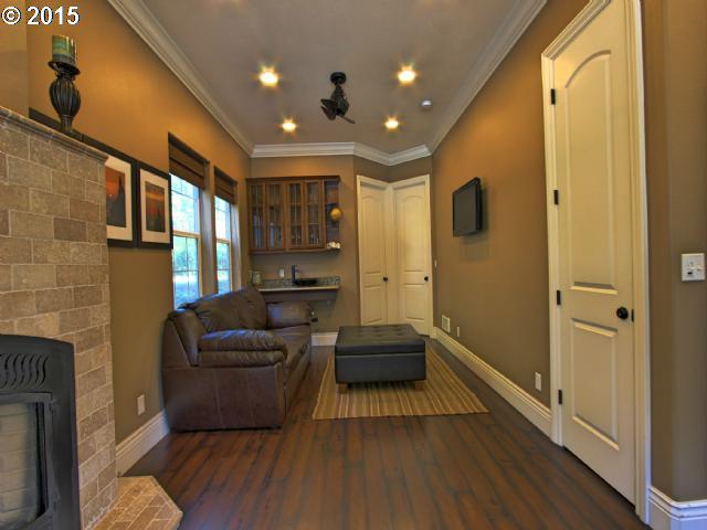 3197 Beach Loop Road Bandon, OR 97411 - Photo 9 of 28 Gallery Image 9