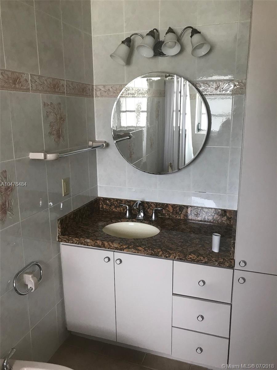 8900 Abbott Avenue Surfside, FL 33154 - Photo 10 of 41