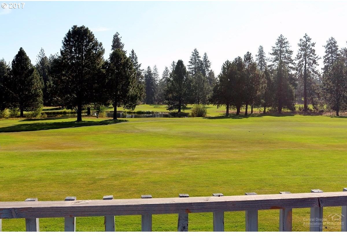 61070 Parrell Road Bend, OR 97702 - Photo 8 of 14