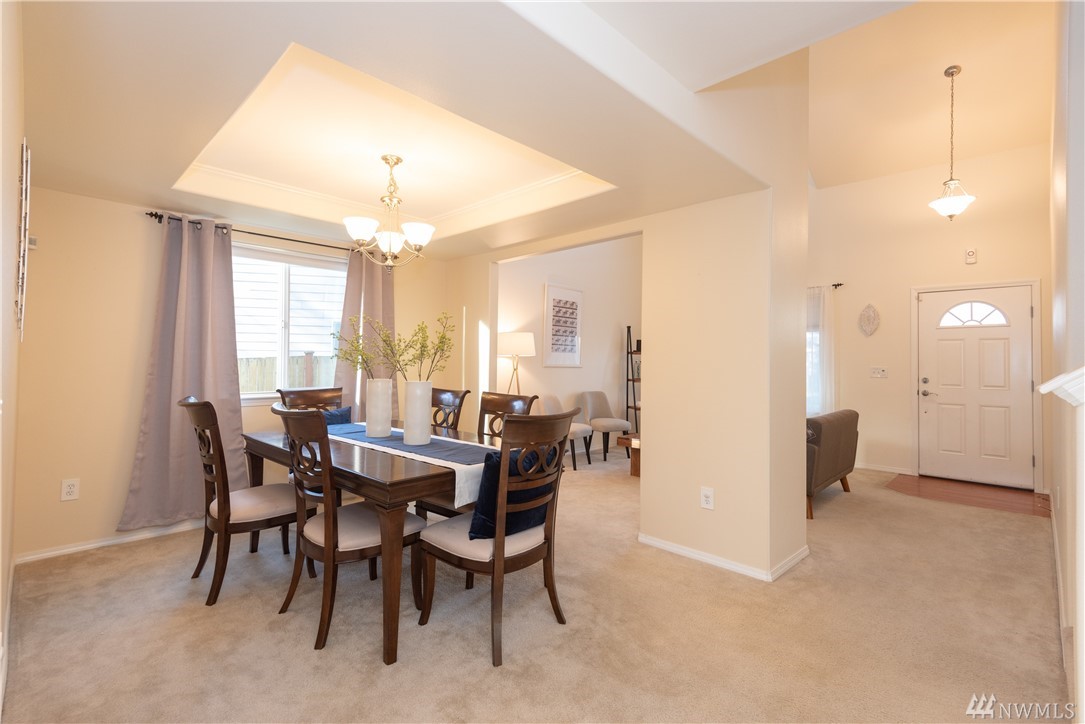 18324 8th Avenue Southeast Bothell, WA 98012 - Photo 5 of 22 Gallery Image 5