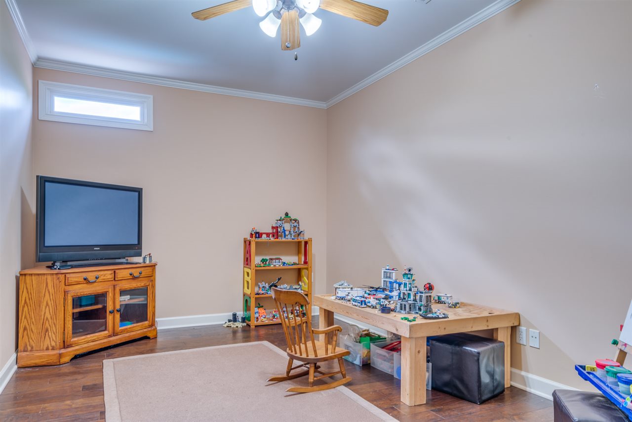 9464 Johnson Road Germantown, TN 38139 - Photo 21 of 25 Gallery Image 21
