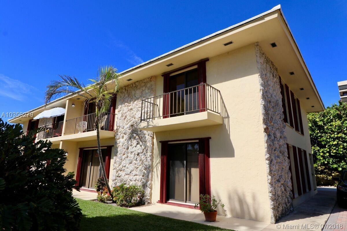 291 Mercury Road, Unit 4 Juno Beach, FL 33408 - Photo 3 of 45 Gallery Image 3