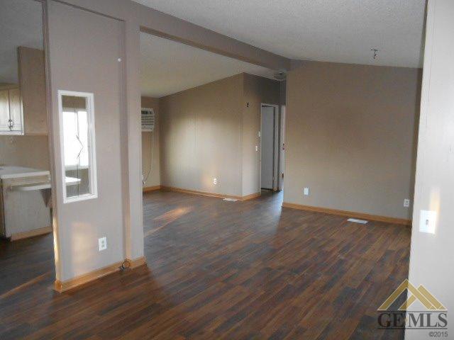 22918 Acari Road Bakersfield, CA 93314 - Photo 11 of 20 Gallery Image 11