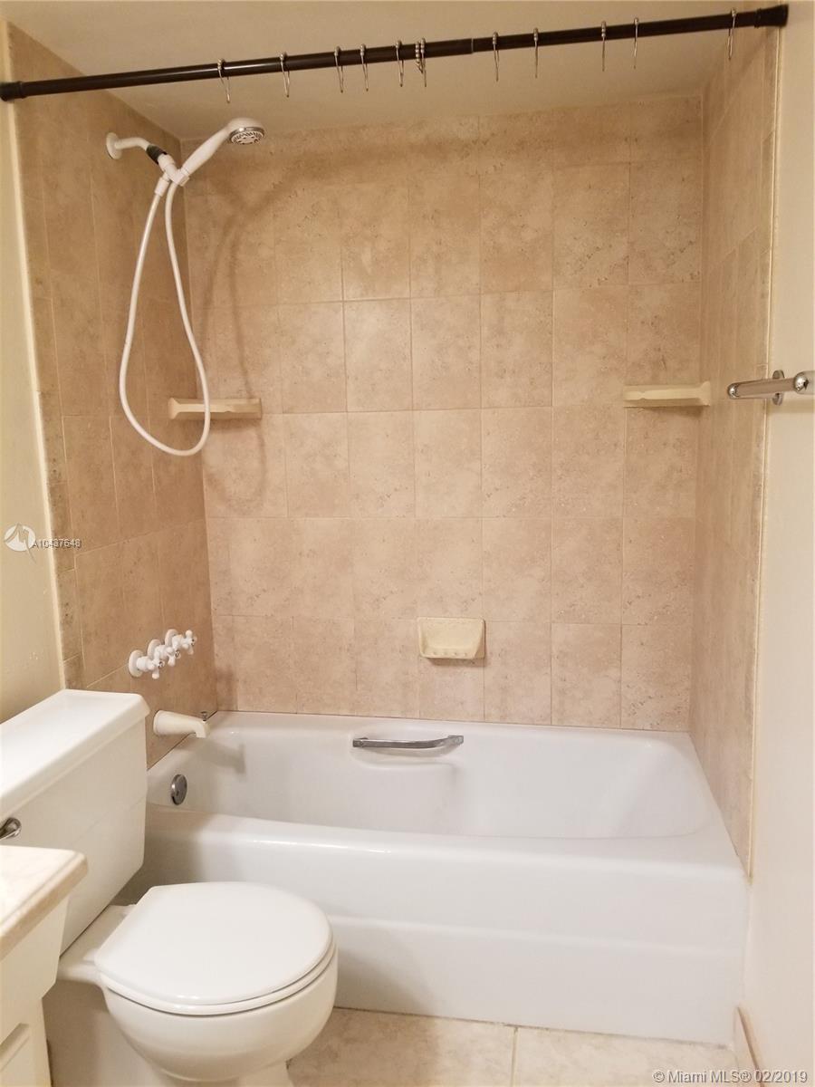 5790 Stirling Road, Unit 105 Hollywood, FL 33021 - Photo 14 of 20