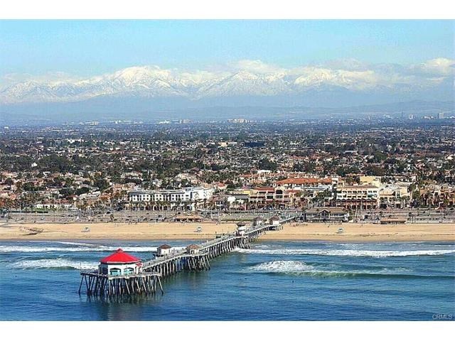 80 Huntington Street, Unit 208 Huntington Beach, CA 92648 - Photo 18 of 18 Ruby's at the end of the HB Pier! Walking distance from Surf City Cottages!