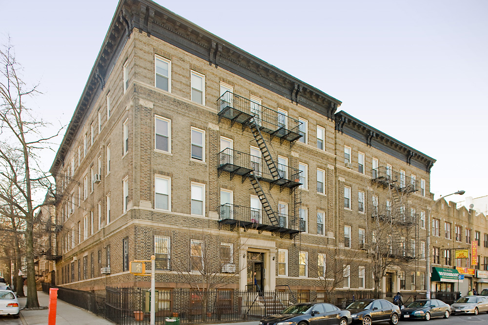 4407 4th Avenue, Unit B4 Brooklyn, NY 11220 - Photo 7 of 8